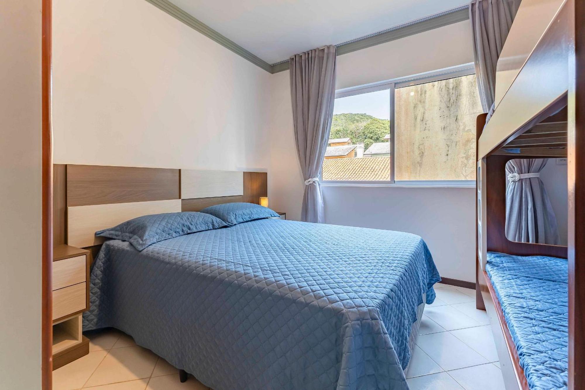 Apartamento A Poucos Passos Da Praia Da Conceicao Bombinhas Luaran gambar