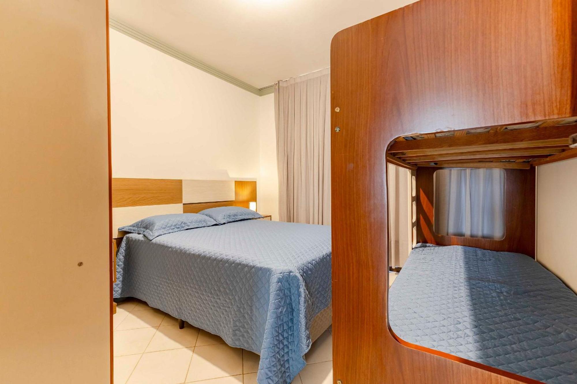Apartamento A Poucos Passos Da Praia Da Conceicao Bombinhas Luaran gambar